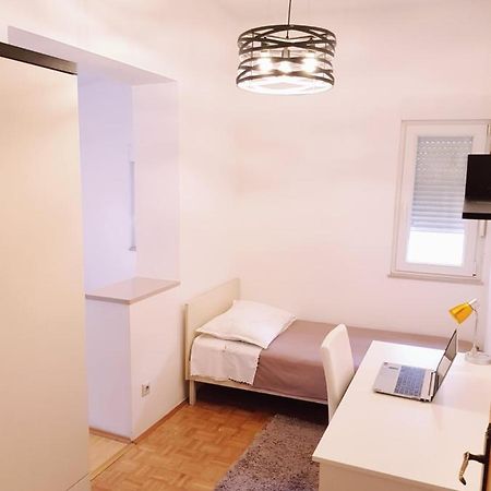 Apartment Centar أوميس المظهر الخارجي الصورة